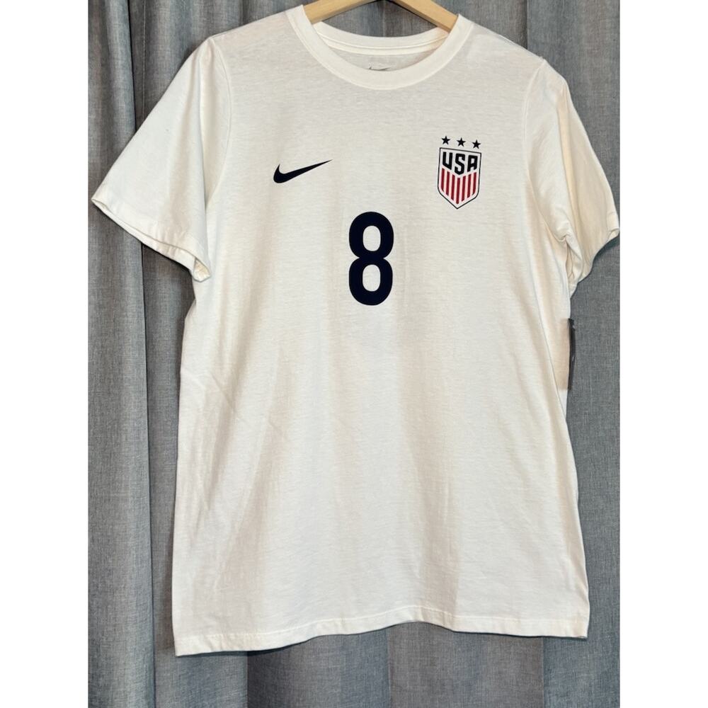 Nike NWT USA Soccer HERO Johnston Youth White Logo Tee T-shirt Size X-Large